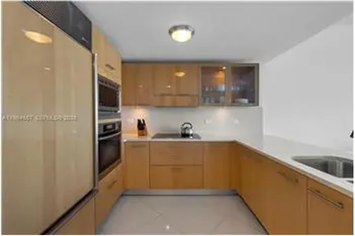 $5500 : Rental property with 1 bedro image 8