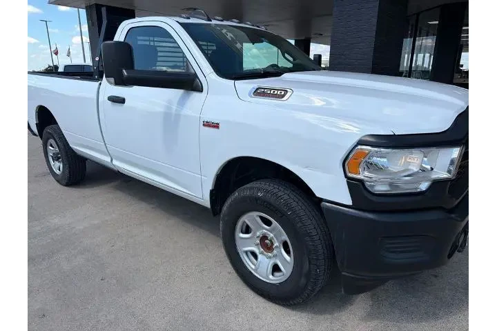 $34961 : Ram 2500 2020 4x4 Tradesman image 4