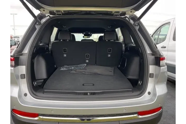 $36000 : Jeep Grand Cherokee 2024 4x4 image 4