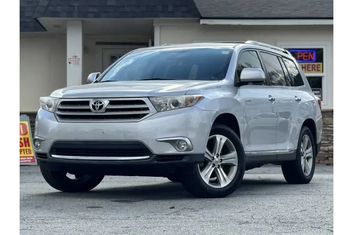 2012 Highlander Limited image 2