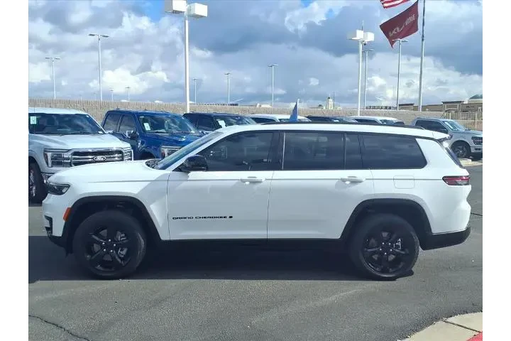 $31780 : Jeep Grand Cherokee L 2023 4 image 7