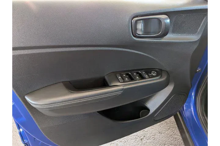 $17241 : Hyundai VENUE 2022 Limited 4 image 8