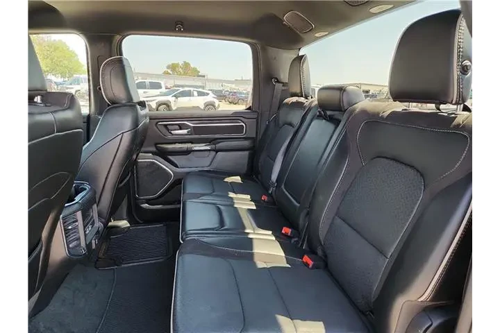 $38995 : Ram 1500 2024 4x2 Laramie 4d image 10