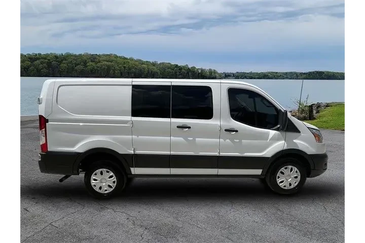 $28900 : Ford Transit 2021 250 3dr SW image 8