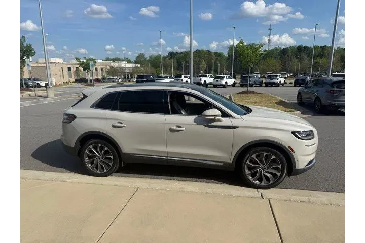 $33898 : Lincoln Nautilus 2022 Reserv image 5