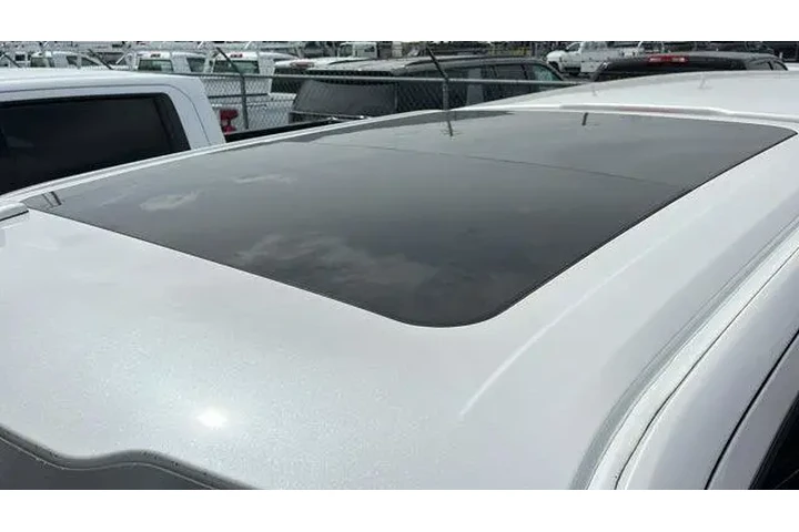 $28984 : Ford F-150 2019 4x4 XLT 4dr image 3