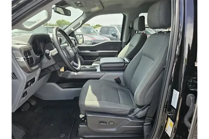 $39990 : Ford F-150 2024 4x4 XLT 4dr image 3