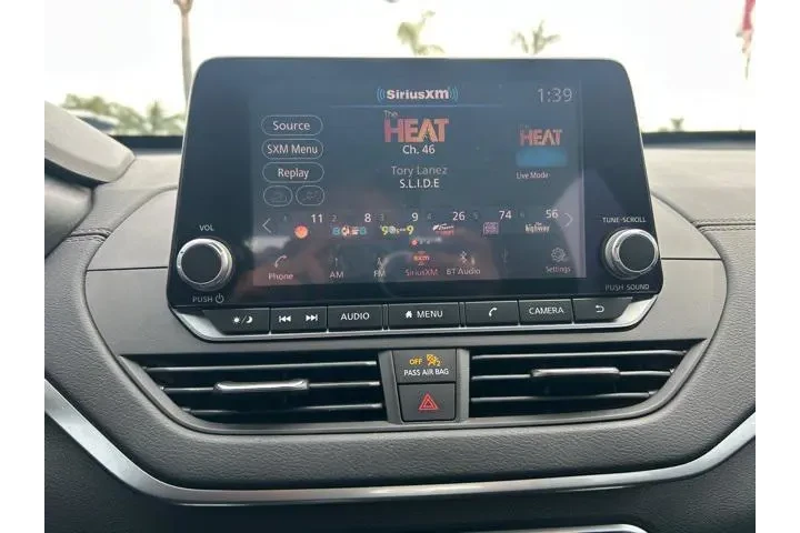 $14995 : Nissan Altima 2020 2.5 SV 4d image 8