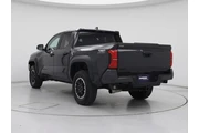 $39998 : Toyota Tacoma 2025 4x4 SR5 4 thumbnail
