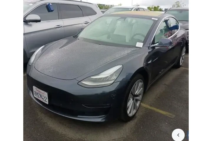 $23950 : Tesla Model 3 2018 Mid Range image 2