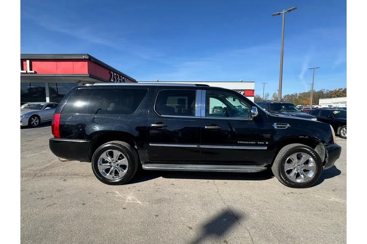 $4980 : 2007 Escalade ESV AWD 4dr image 1