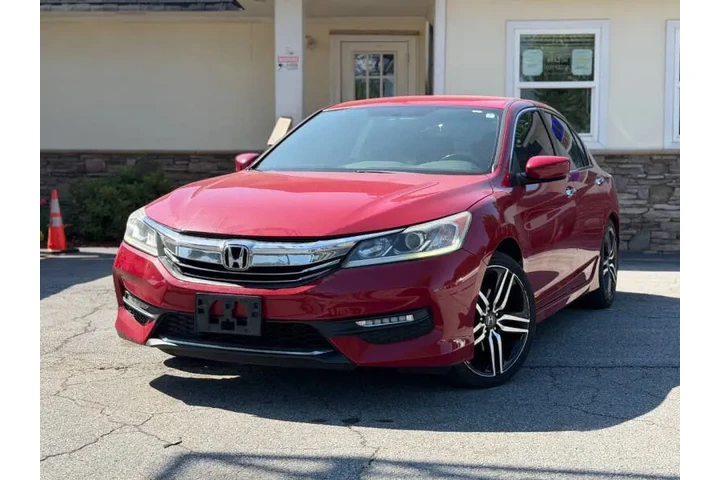 2016 Accord Sport image 2