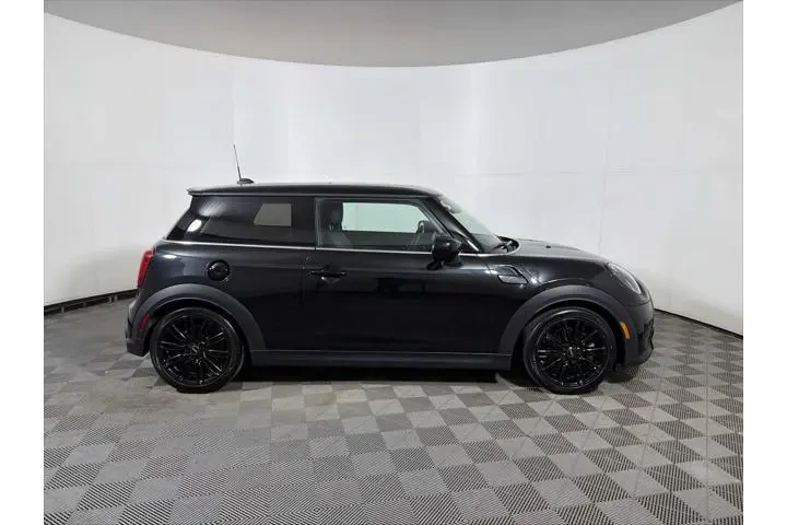 $27493 : MINI Hardtop 2 Door 2024 Coo image 7
