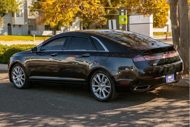 2015 MKZ image 7