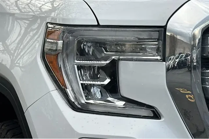 $38995 : GMC Sierra 1500 2020 4x4 SLT image 9