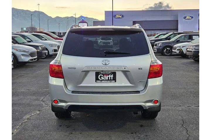 $9877 : Toyota Highlander 2008 AWD L image 4