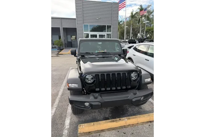 $24990 : Jeep Wrangler Unlimited 2022 image 1