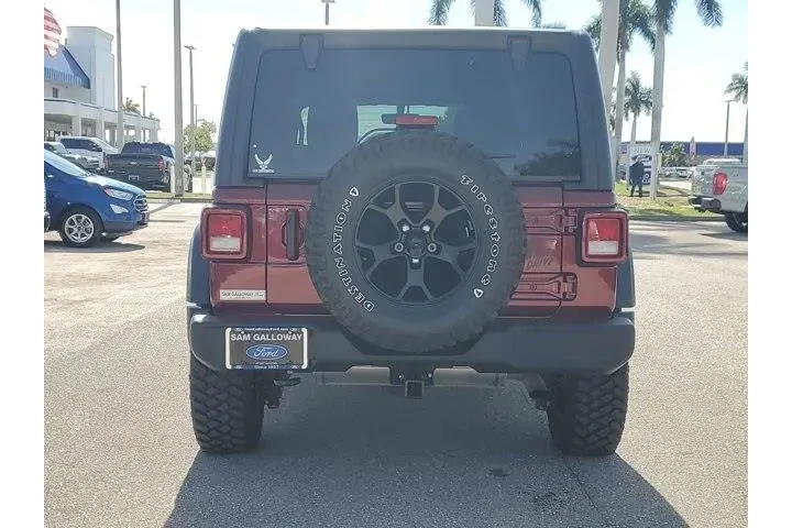 $31990 : Jeep Wrangler Unlimited 2021 image 5