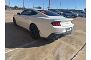 $39114 : Ford Mustang 2024 GT 2dr Fas thumbnail