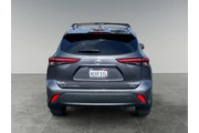 $39509 : Toyota Highlander 2023 XLE 4 thumbnail