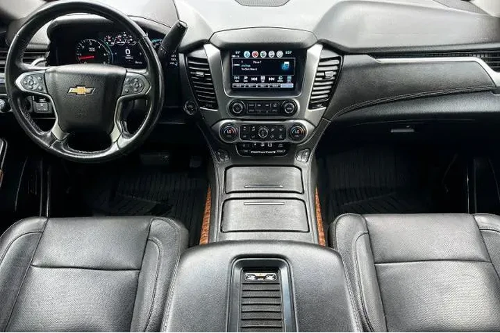 $39990 : Chevrolet Tahoe 2020 4x4 Pre image 5