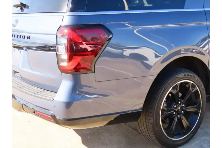 $39911 : Ford Expedition MAX 2022 4x2 image 9