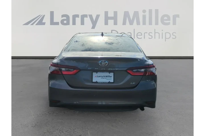$23958 : Toyota Camry 2023 LE 4dr Sed image 4