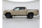 $33998 : Toyota Tacoma 2020 4x4 SR5 V thumbnail