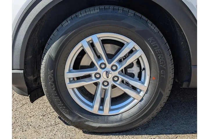 $28096 : Ford Explorer 2023 AWD XLT 4 image 6