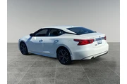 $18055 : Nissan Maxima 2016 thumbnail
