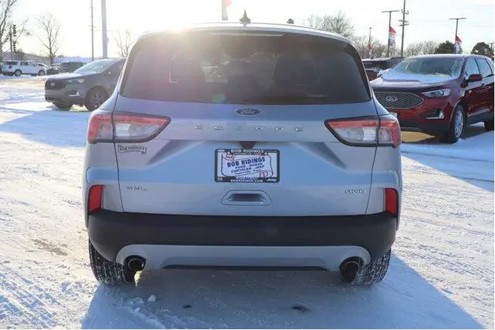 $25990 : Ford Escape 2022 AWD SEL 4dr image 6