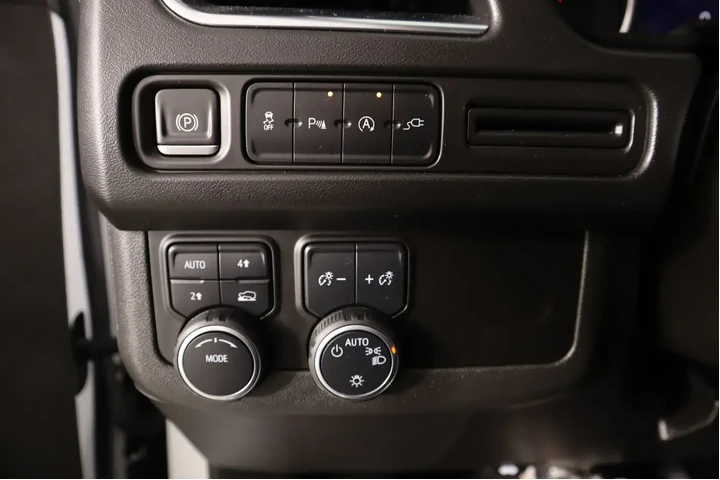 $35989 : Chevrolet Suburban 2021 4x4 image 8