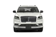 $32990 : Lincoln Navigator 2019 4x4 R thumbnail