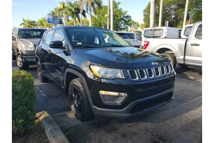 $13990 : Jeep Compass 2021 Sport 4dr image 2