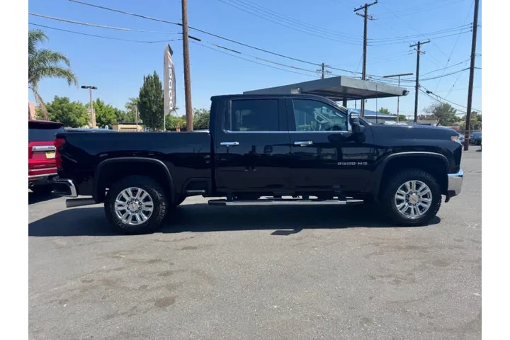 $44998 : 2022 Silverado 2500HD LTZ image 9