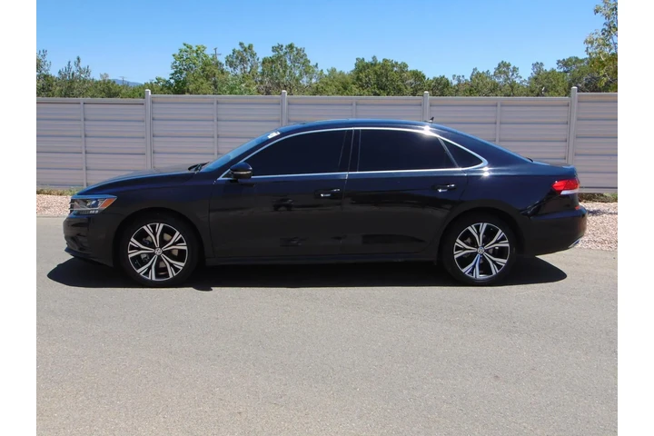$17548 : 2021 Passat 2.0T SE image 7
