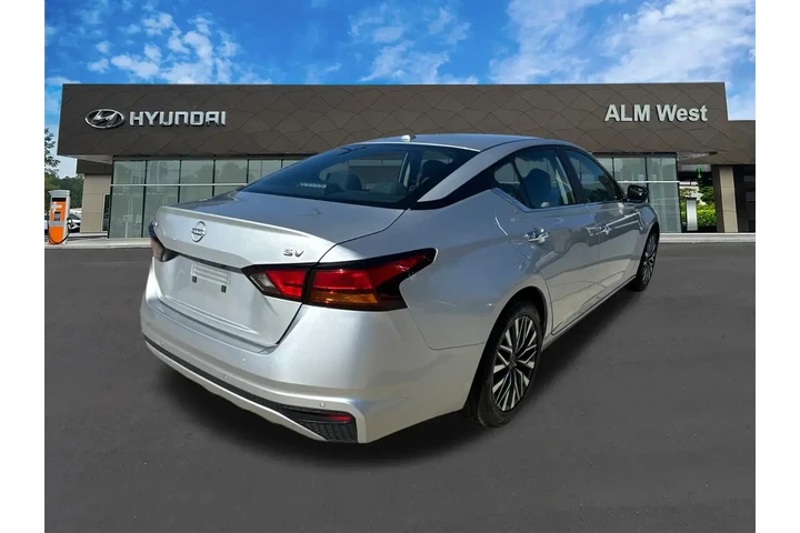 $17420 : Nissan Altima 2024 2.5 SV 4d image 5