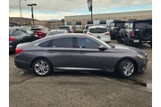 $16999 : Honda Accord 2019 LX 4dr Sed thumbnail