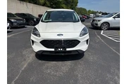 $21690 : Ford Escape 2022 AWD SE 4dr thumbnail