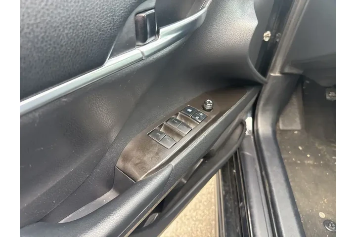 $22000 : Toyota Camry 2022 SE 4dr Sed image 7