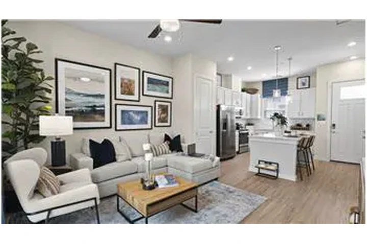 $1448 : Rental property with 1 bedro image 7