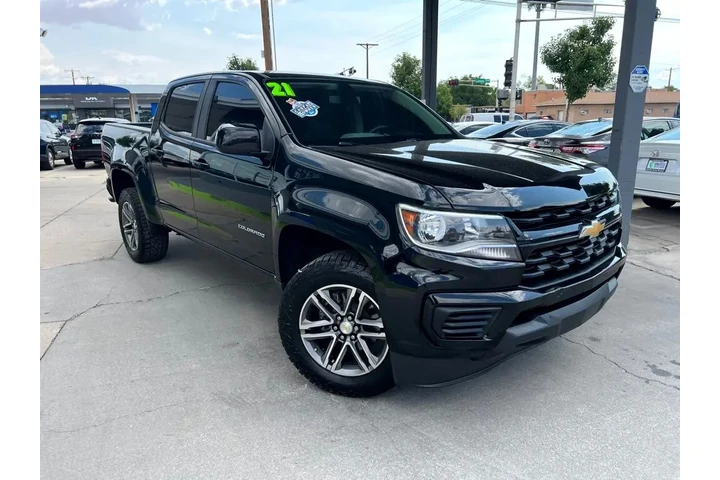 2021 Colorado Work Truck Crew image 3