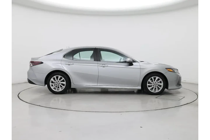 $20998 : Toyota Camry 2022 LE 4dr Sed image 7