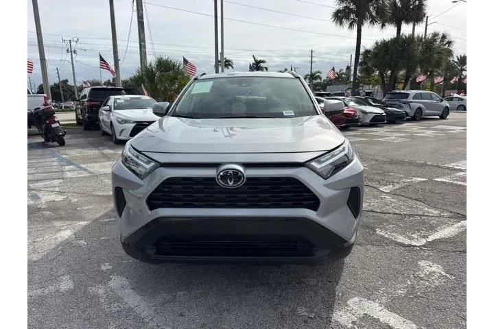 $26988 : Toyota RAV4 2025 XLE 4dr SUV image 8