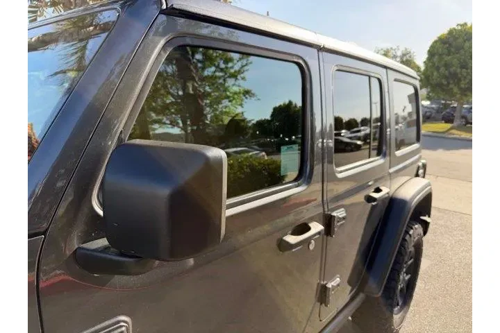 $32689 : Jeep Wrangler 2024 4x4 Willy image 9