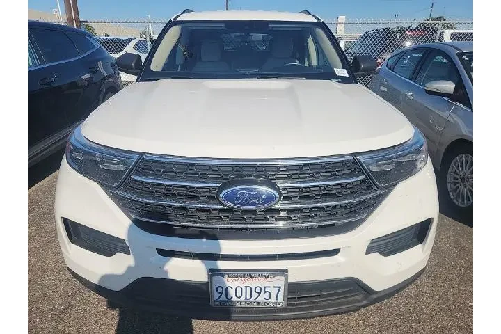 $29025 : Ford Explorer 2022 XLT 4dr S image 2