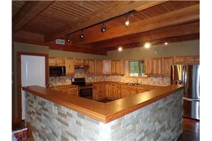 $2500 : Rental property with 3 bedro image 5