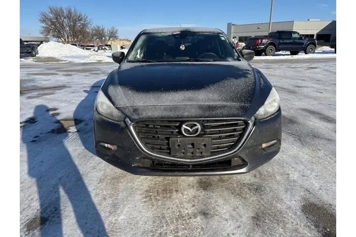 $14000 : Mazda Mazda3 2018 Touring 4d image 4