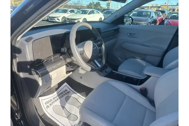 $22995 : Hyundai KONA 2024 AWD SEL 4d image 10