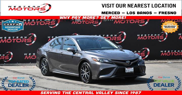 $25895 : Camry SE Sedan 4D image 1